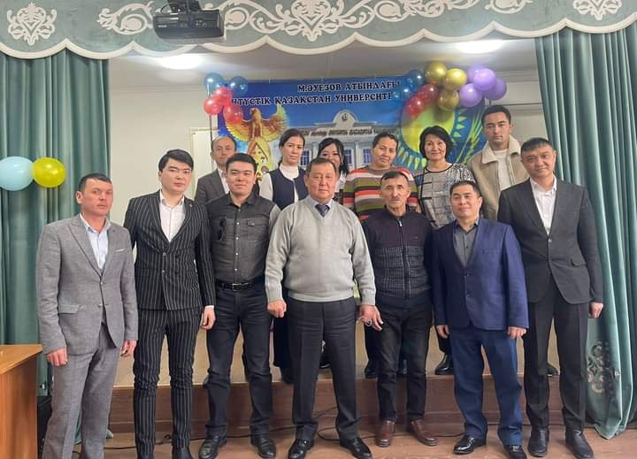 Сатираның саңлағы  Жүсіп Ақшорамен кездесу