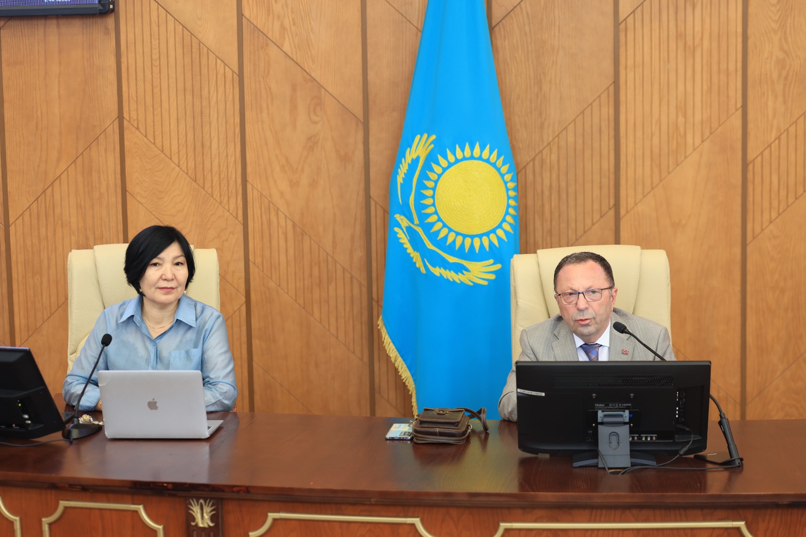 An Insightful Seminar Held at M. Auezov SKU as Part of the 6th International Forum of Innovative Educators