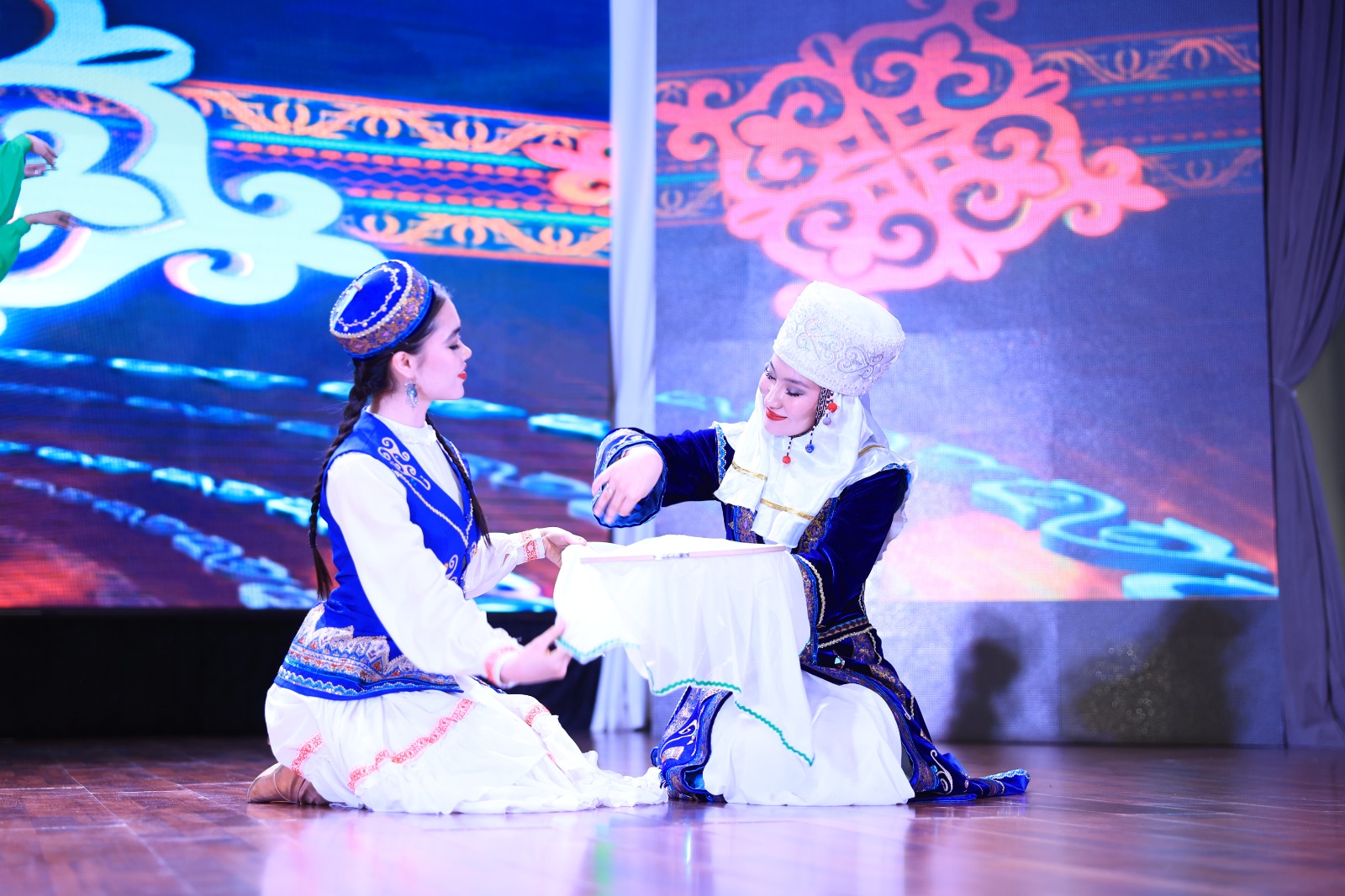 "Light of a Mother's Heart": Honoring Mothers at Auezov University