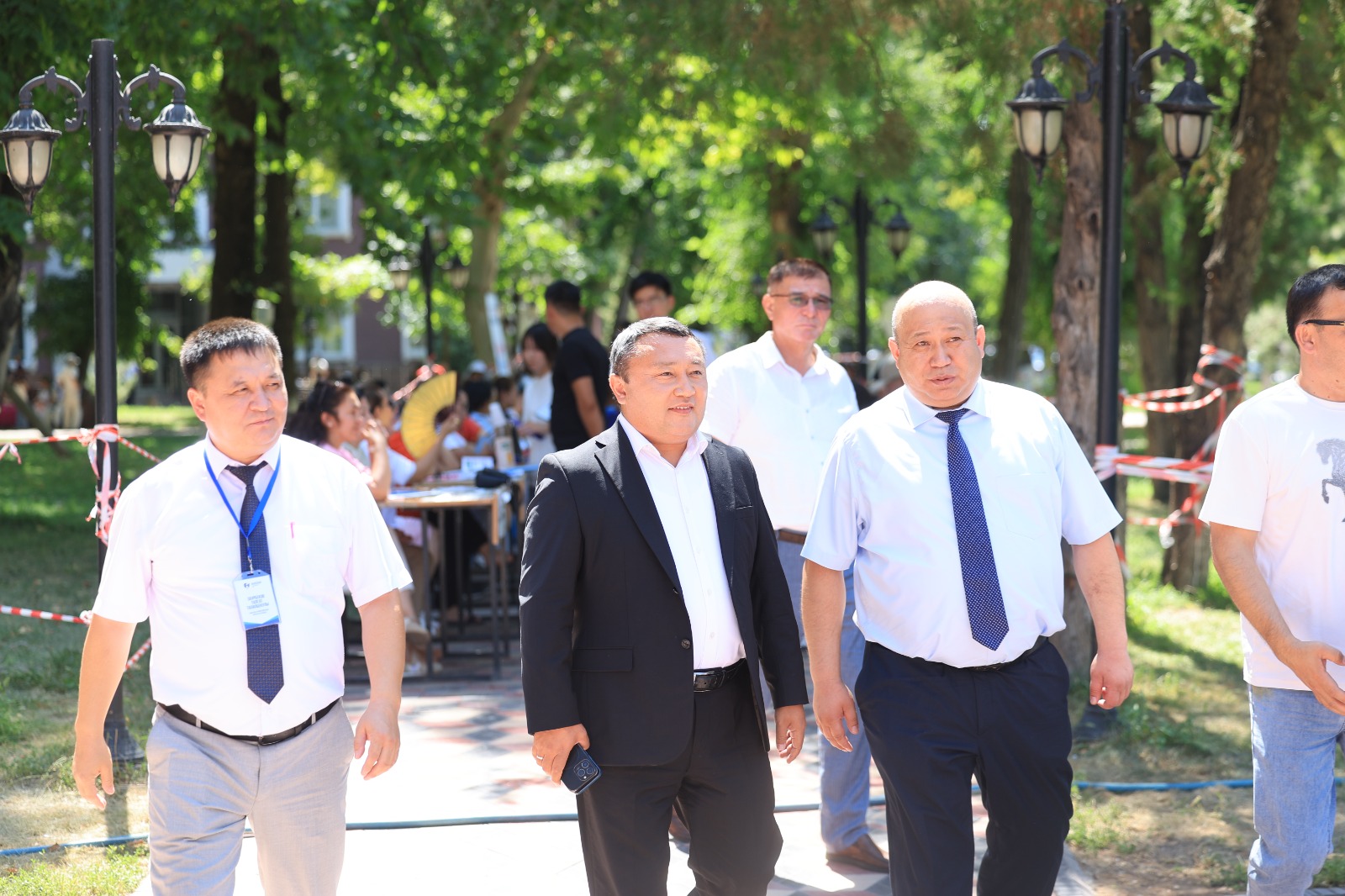 Министр кеңесшісі М.Әуезов университетінің қабылдау комиссиясының жұмысымен танысты