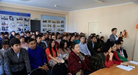 «Ұлы даланың жеті қыры» атты бағдарламалық мақаласын жастар арасында насихаттауға арналған дөңгелек үстел