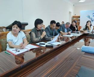 «CLIL-оқытушыларын даярлау және ҚР Жоғары оқу орындарындағы көптілді білім беруде пәндік-тілдік кіріктіріп оқытуды еңгізу үдерісін жаңғырту»