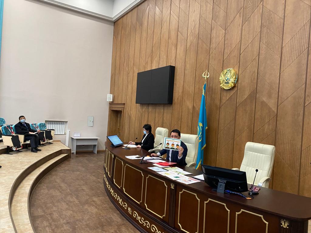 12 января 2021 года в Южно-Казахстанском университете им.М.Ауэзова прошло совещение с участием проректоров, деканов факультетов и высших школ, начальников структурных продразделений по вопросам оргнизации учебного процесса в весеннем семестре 2020-2021 уч