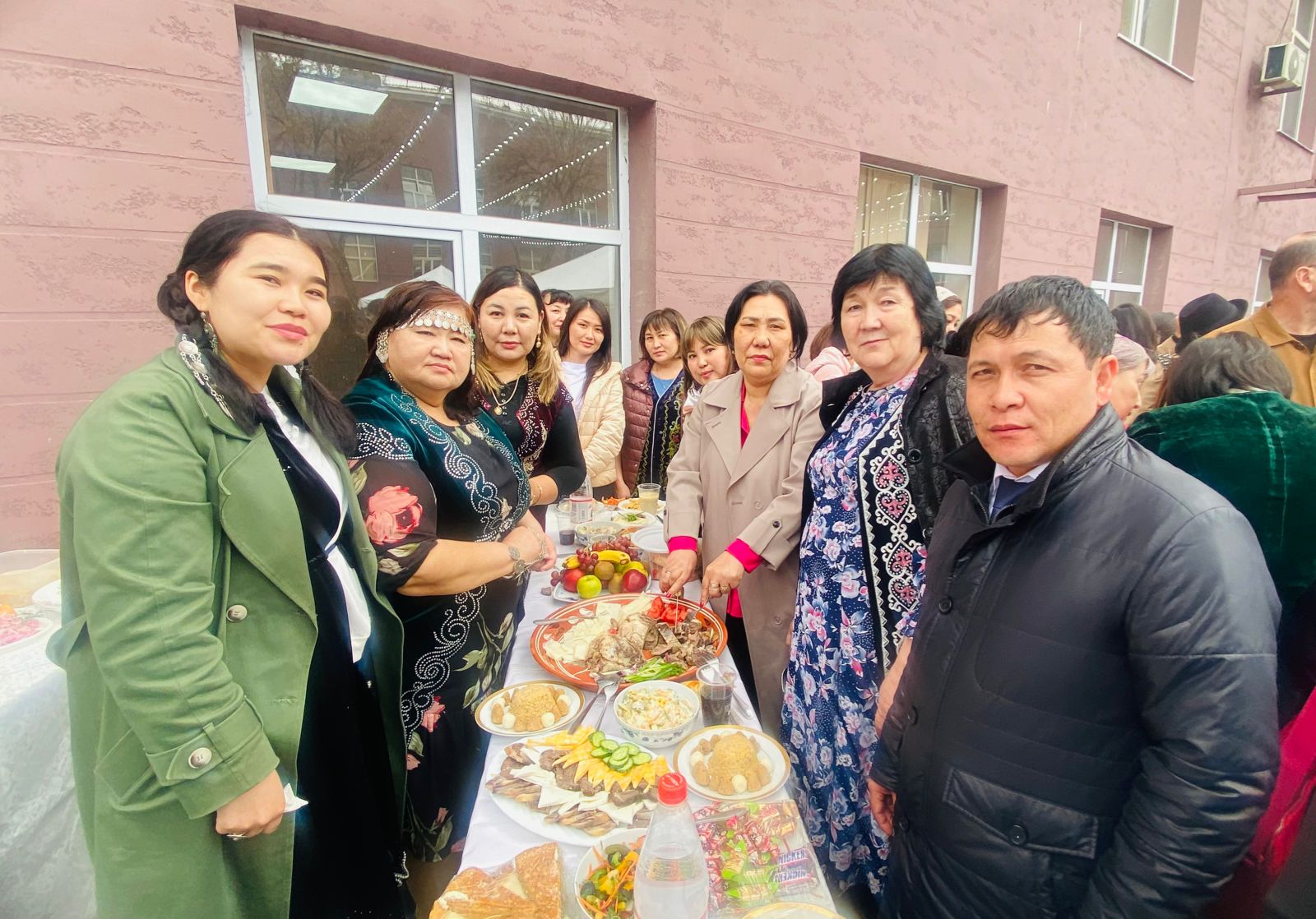 Congratulations "Happy spring holiday Nauryz"