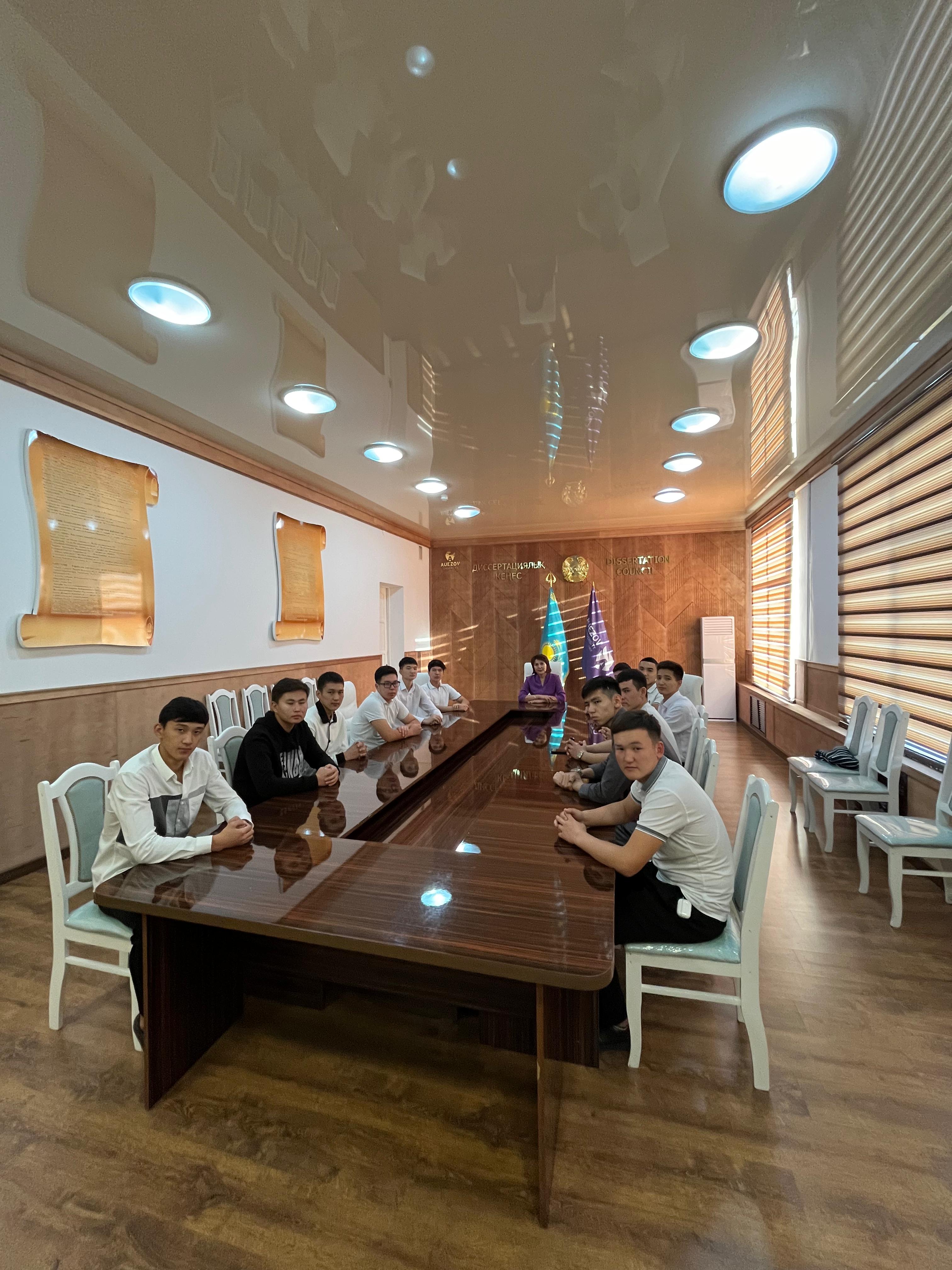Held an open educational hour on the topic"Happy birthday Internet"